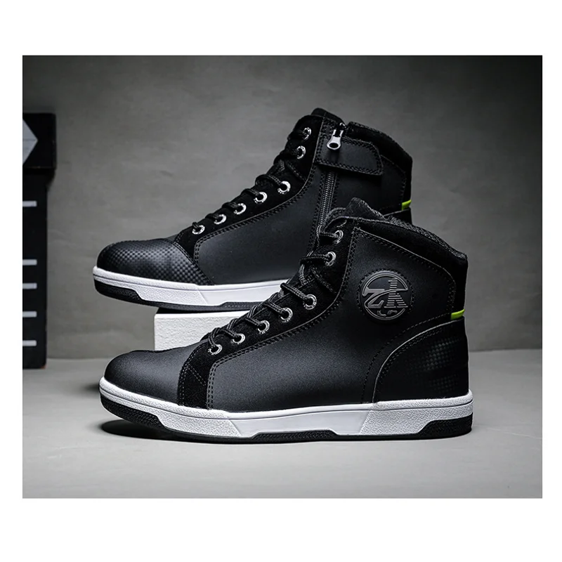 Motorcycle riding shoes, four-season universal motorcycle boots, breathable and non-slip riding gear, road racing riding shoes