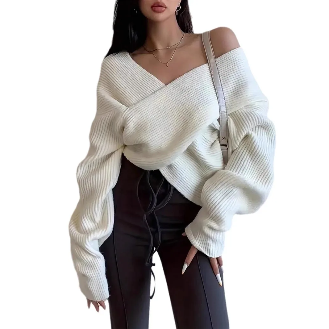 유럽과 미국의 패션 여성의 새로운 크로스 불규칙 디자인 센스 숄더 루즈 와일드 스웨터 여성 의류