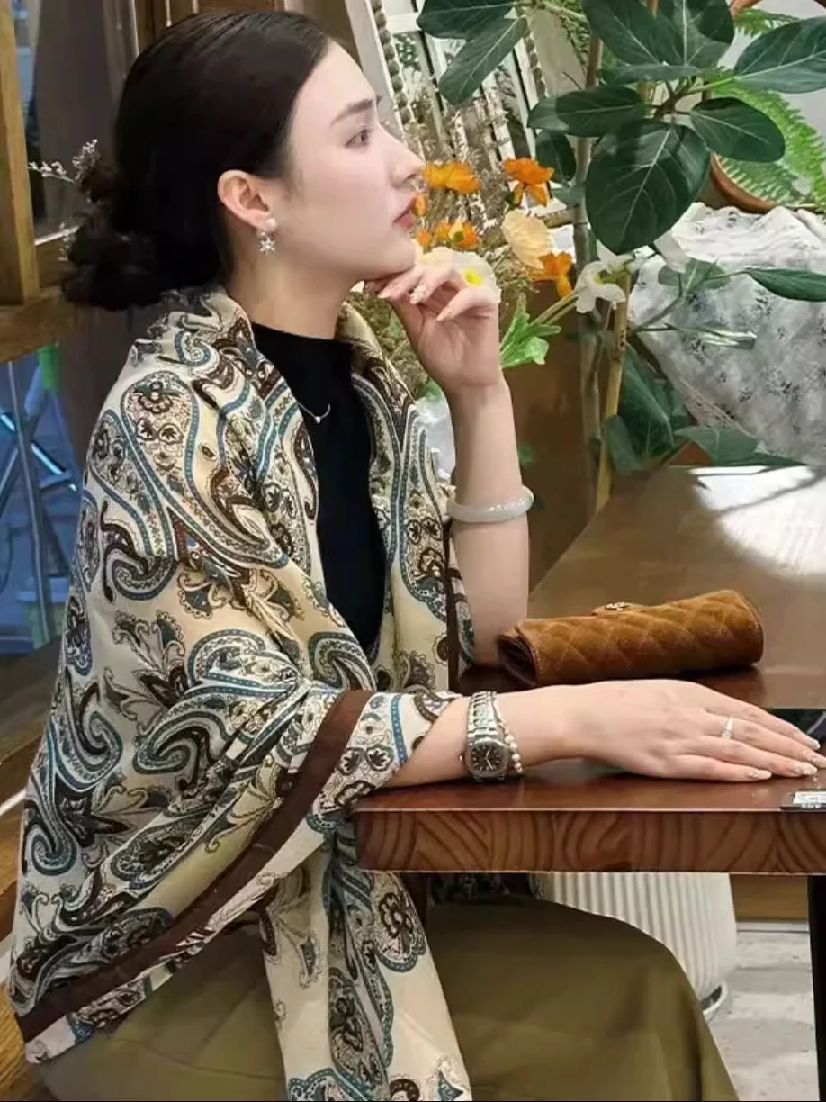 カジュアル花柄シルクスカーフ薄いショルダーラップ旅行衣装アクセサリー韓国ファッション多用途ヴィンテージロングスカーフヘアキャップ
