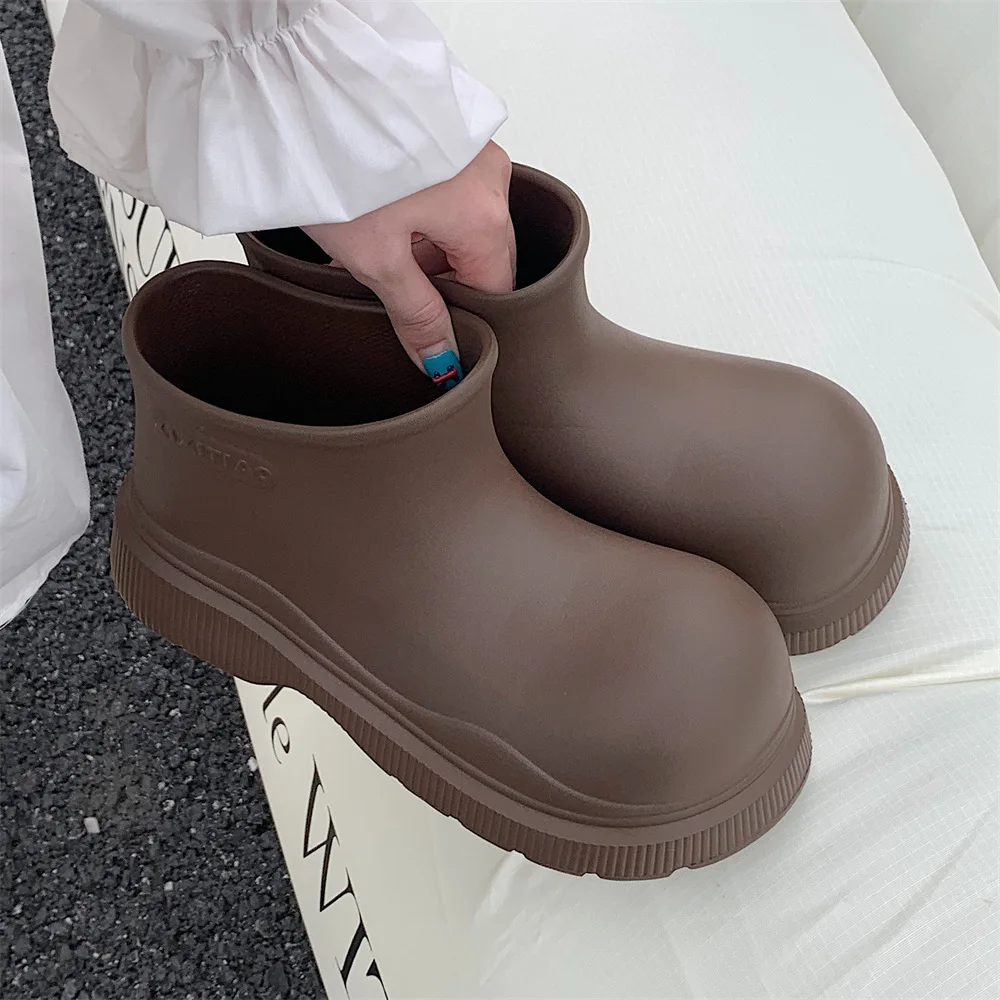 

Rubber boots for women waterproof boots short barrel loose water shoes thick bottom ankle women's rain boots
