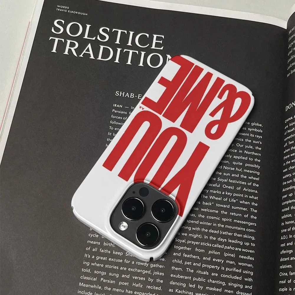 Moda de luxo vermelho inglês yo & me caso telefone para iphone 16 15 14 13 12 11 pro max xs xr xsmax 8 plus filme brilhante duro pc capa