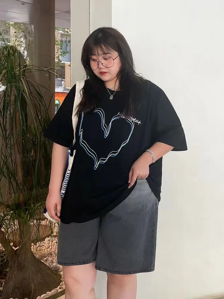 女性用のゆったりとした伸縮性のある快適なTシャツ,プラスサイズのカジュアルウェア,プラスサイズのトップス,特大のショーツ,夏