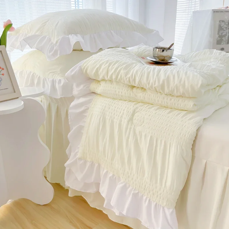 White Seersucker Summer Quilt Queen Lightweight & Fluffy Bedding for All Season with Ruffle Comforter for Women Girls Home Decor