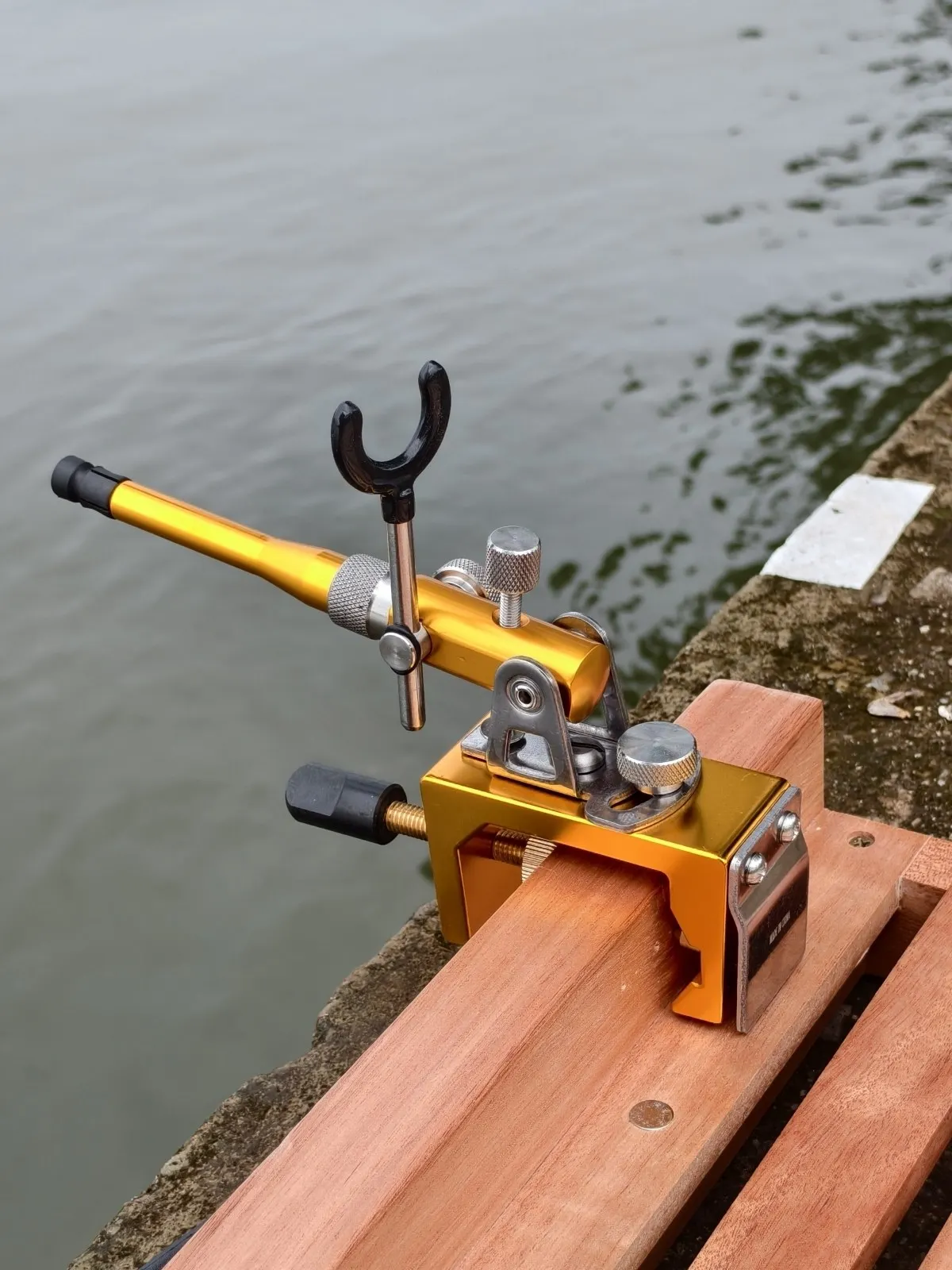 New product Metal Wanli, Bait Tray Wanli Bracket