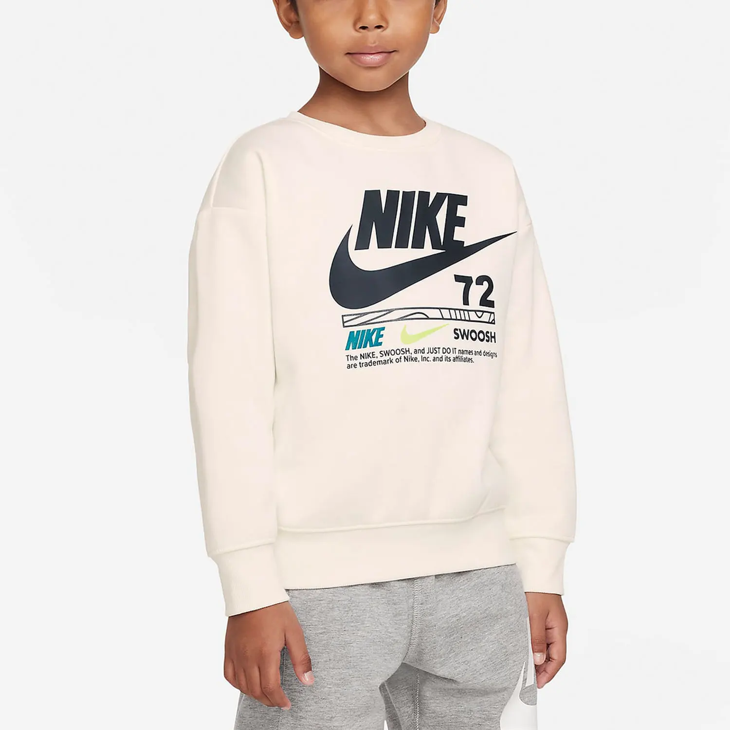 

Nike Authentic Illuminate Kids' Round Neck Knit Round Neck Sweatshirt FB9259-133