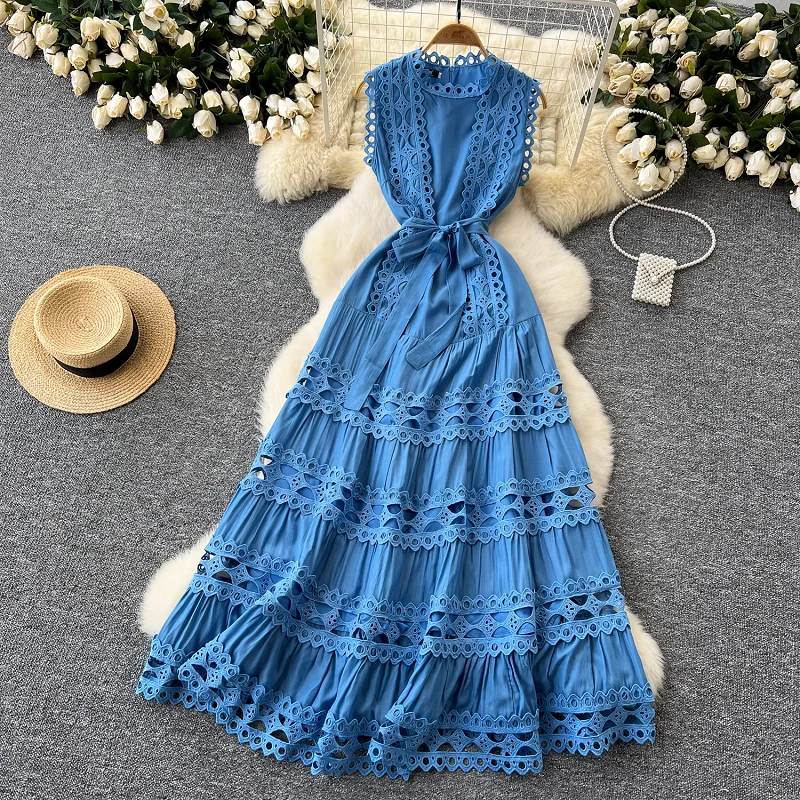 SKinny Sukienka z wysokim stanem dla kobiet Sukienki letnie Nowa moda Solid O-neck Lace-up Lace Hollow Out Maxi Dress Woman