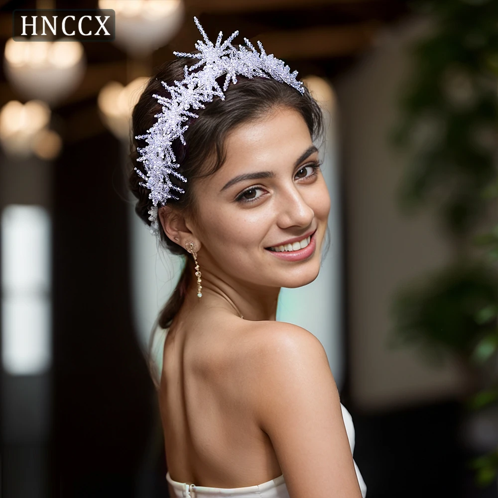 

HNCCX Trendy Pageant Princess Tiara And Headdress For Wedding Hair Ornament Shiny Crystal Crown Headband And Earring Set CP488