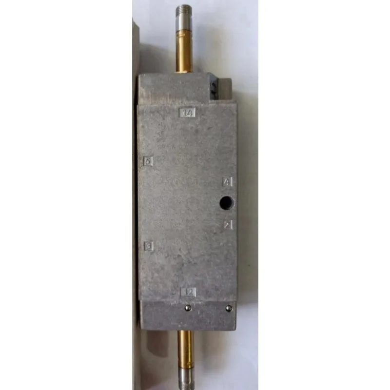 

Детали электромагнитного клапана FESTO 159688 MN1H-5/2-D-1-C