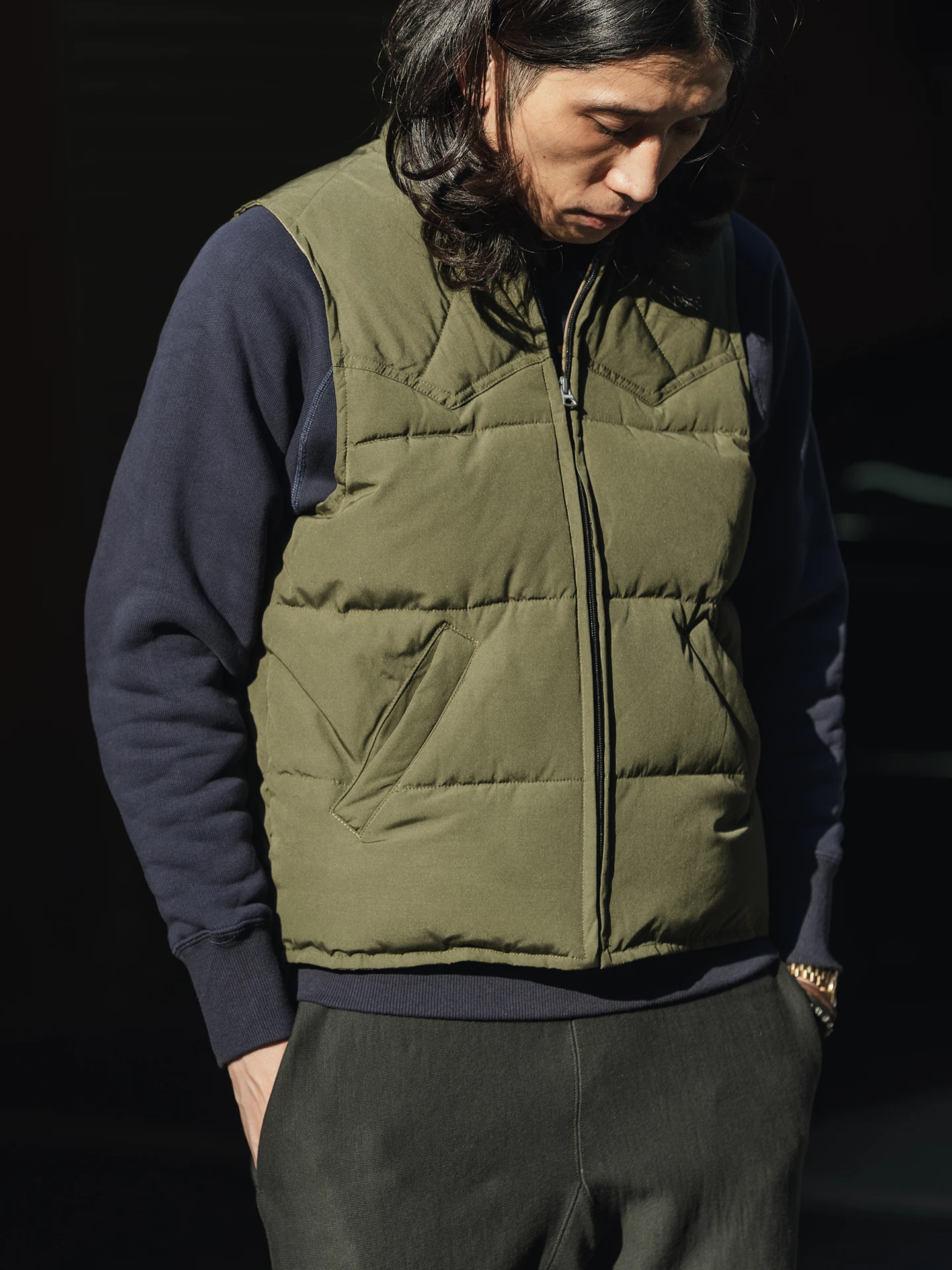 

Waterproof Quilted Vest Outdoor Windproof Warm Silk Cotton Vest Stand Fit Youth Winter Faion Zipper Closure Color