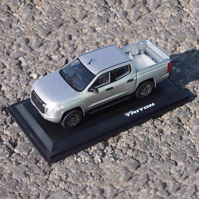 دييكاست 1:43 مقياس سبيكة كل جديد تريتون بيك اب نموذج سيارة المنتج النهائي محاكاة لعبة جمع عرض ثابت #5