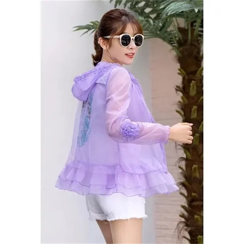 2026Sun Protection Clothing Jacket Female Summer New Outerwear Hooded Short Sunscreen Coat Women's Breathable Beach Overcoat Top