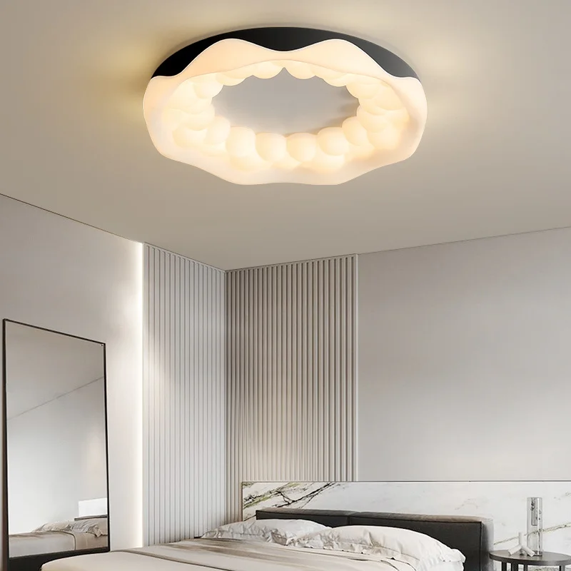 

Nordic Bedroom Ceiling Decoration Light Luxury Fashion Led Chandeliers Modern Minimalist Romantic Warm Living Room Light Fixture