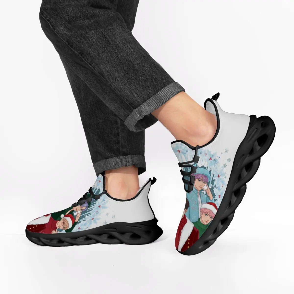 

Four Seasons Edition Flying Woven Hollowed-out Two-color Soft-soled Witch Hunter Team Cartoon Battle Girl Group Casual Shoes