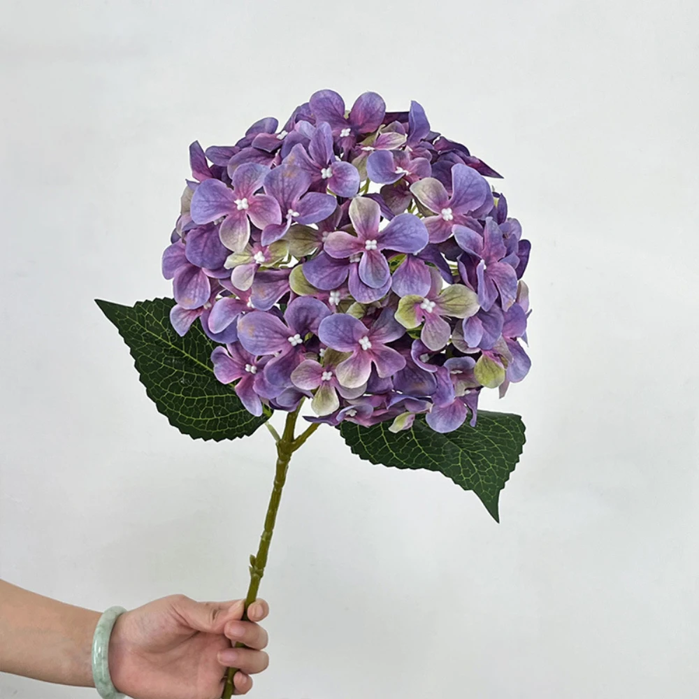 

Real Touch Artificial Hydrangea Flower Hand Holding Artificial Hydrangea Branches Decoration Wedding Home Living Room Decor