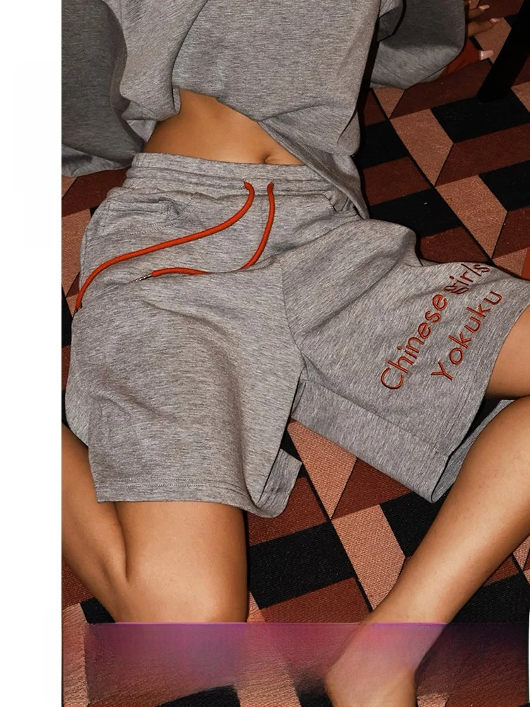 

Cool American Retro Casual Shorts Women Loose High Street Embroidery Five-Point Drawstring Pants Straight Leg Natural Waist