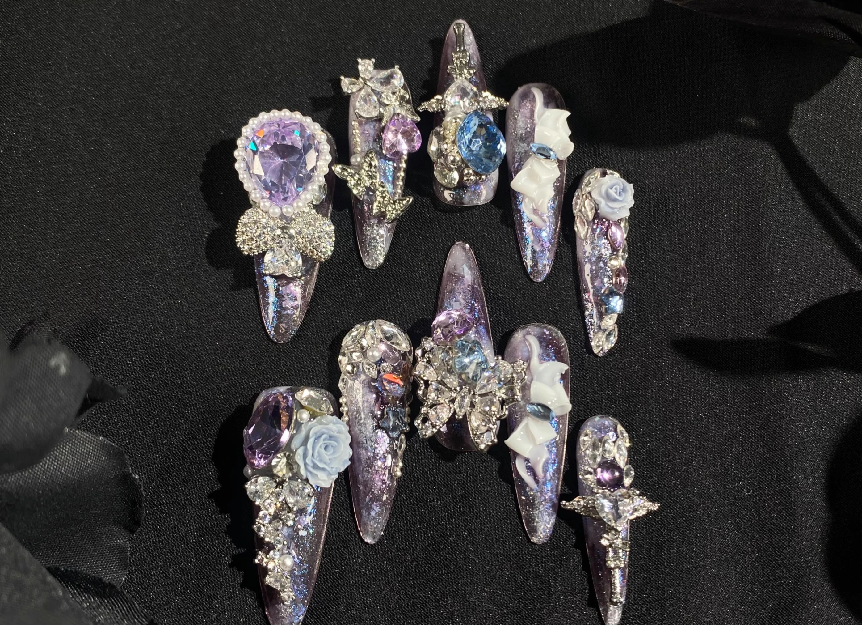 

Hand-worn Detachable Manicure Luxury Long T-tip Blue Purple Flower Butterfly Manicure Patch Custom Products