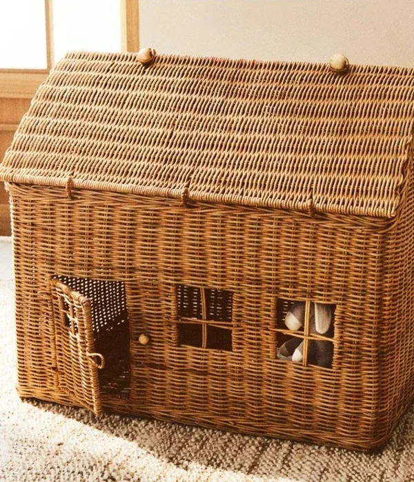 Count rattan woven  storage baskets
