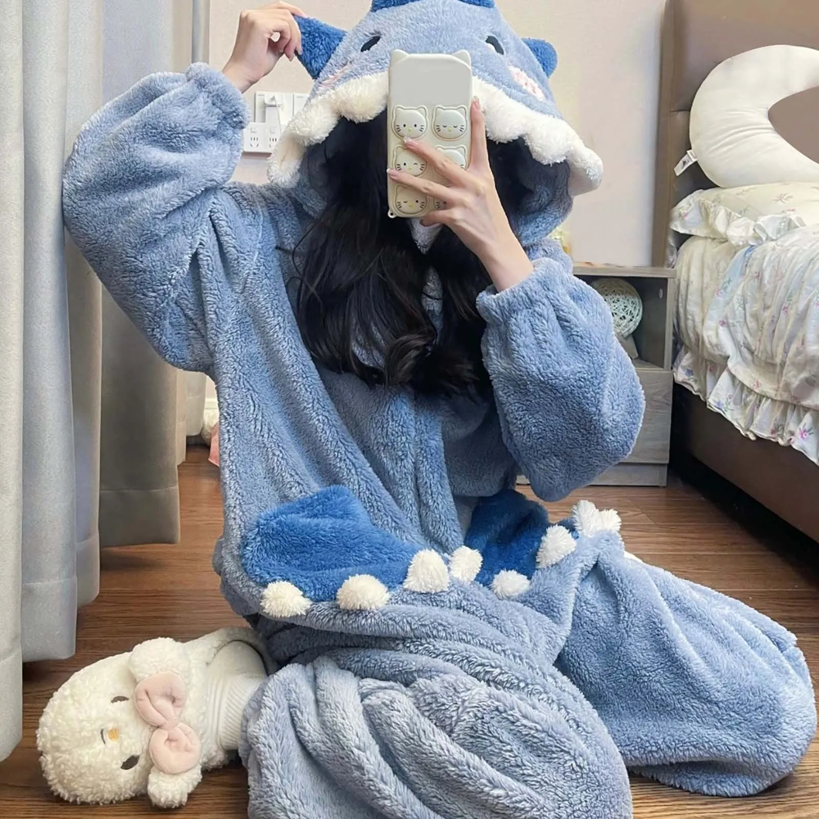 Vrouwen Blauwe Cartoon Haai Capuchon Jumpsuit Pyjama Herfst Winter Warm Flanel Kigurumi Thicekn Kan Buiten Dier Onesie Worden Gedragen