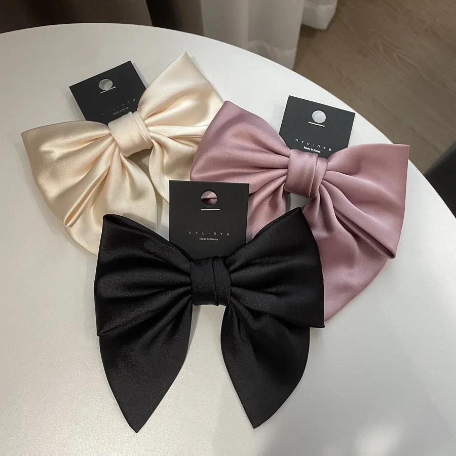 New Korean Over Size Solid Color Hair Clips for Women Fashion Silk Black Hair Bows with Claw Clip Girl Hair Accessoires