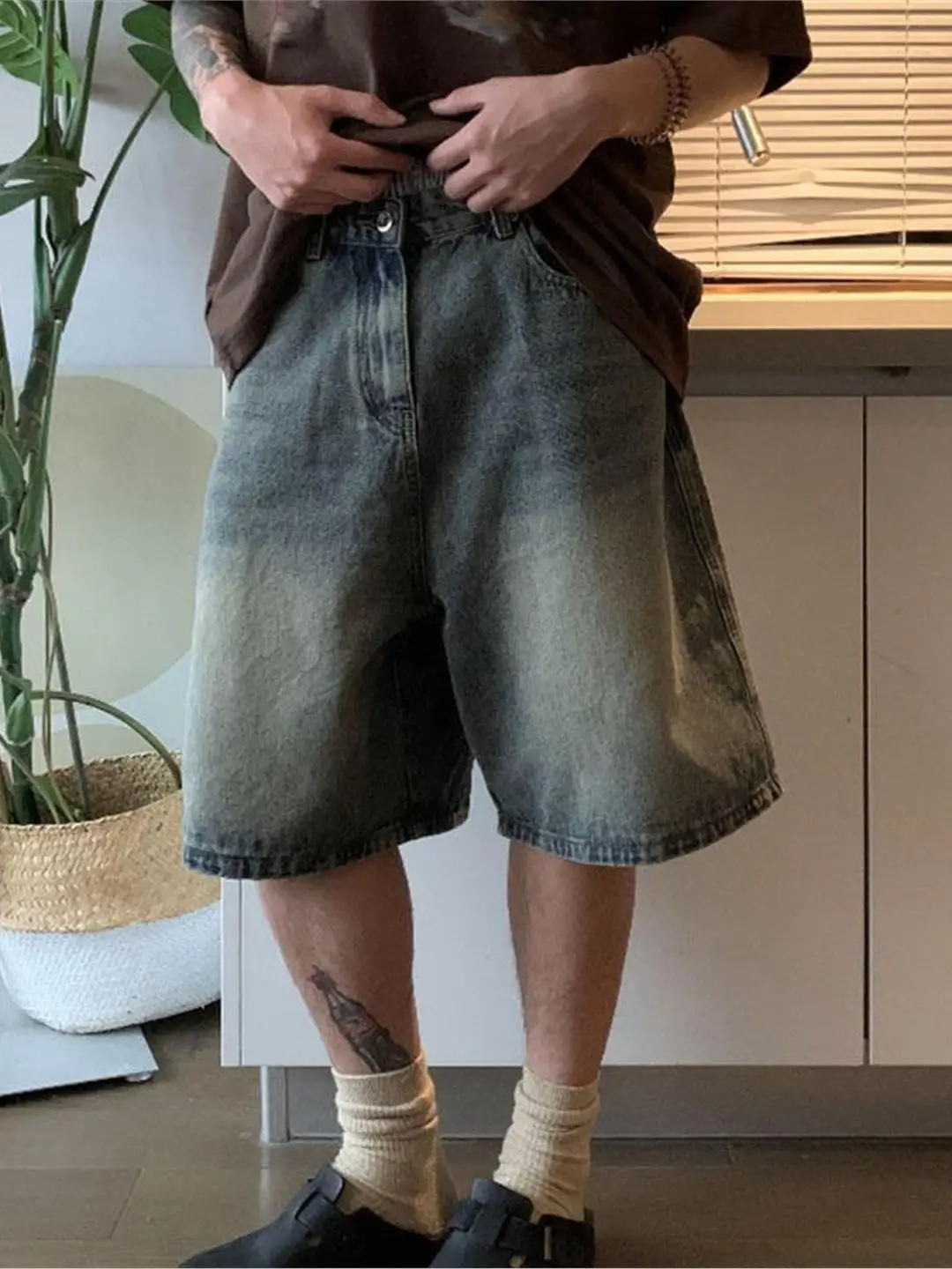 

Retro American Washed Loose Jeans Shorts Street Style Casual Straight Leg Wide Leg Five-Point Pants for Men And Women