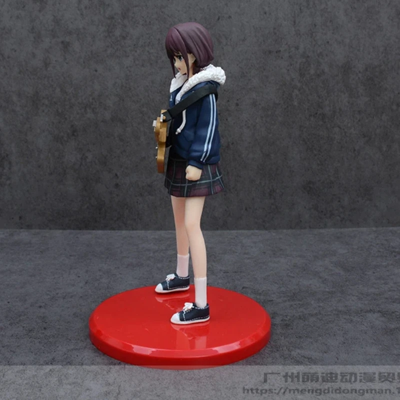 الفتيات الفرقة صرخة الرصاص المغني Iseri نينا فتاة جميلة الشكل اللعب سطح المكتب جمع الحلي الرسوم المتحركة الطرفية هدايا عيد الميلاد