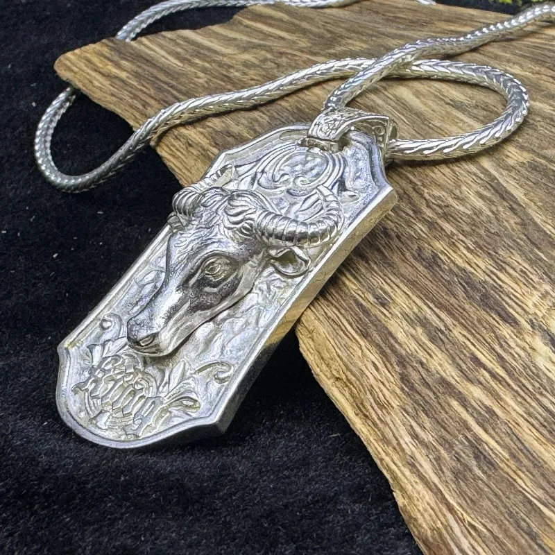 2026 Men Vintage Bull‑Head Tag Pendant Necklace Antiqued Metal With Letter Emboss, Braided Chain Bold‑Style Neck Jewelry