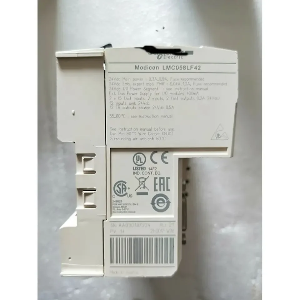 Original PLC Module LMC058LF42 Industrial Electrical Automation Accessories Motion Controller 24V DC view 4