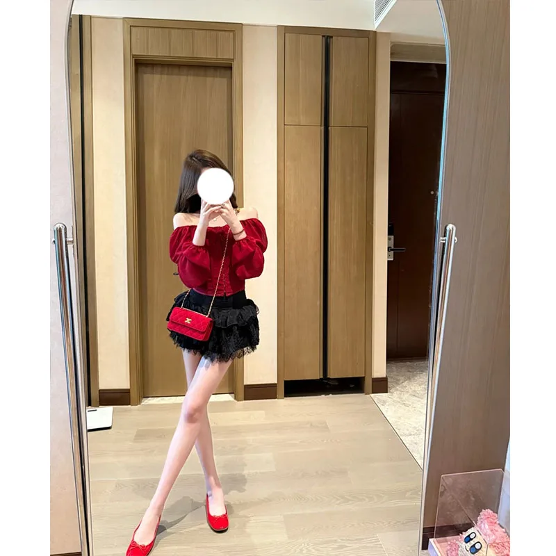 

Red One-Shoulder Shirt Women's Fashion Unique Design Beautiful Top for Autumn High Waist Skirt Set French Style Short Sleeve