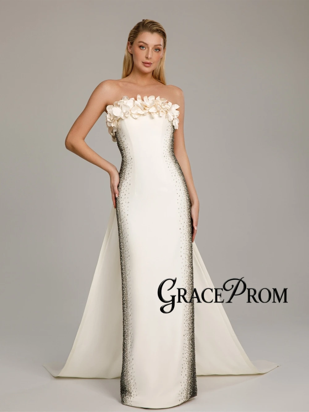 

Fashion White Black Gradient Evening Dress With Train Strapless 3D Floral Crystal Beaded Straight Prom Gown For Women Customized
