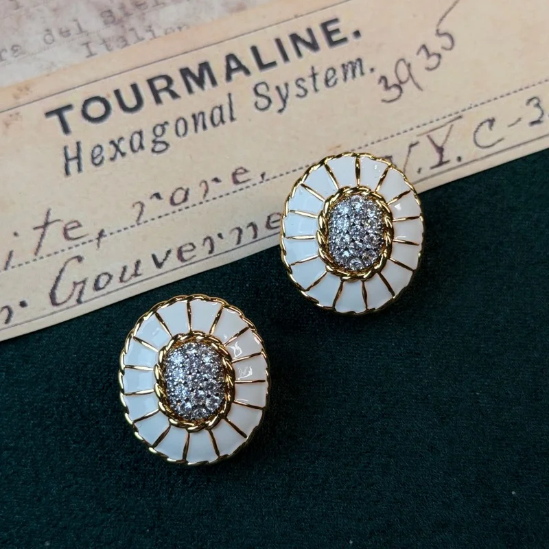 

Vintage White Enamel Rhinestone Inlaid Oval Earrings Gold Color Trendy Art Deco Jewelry For Woman Luxury Brand High Quality Gift