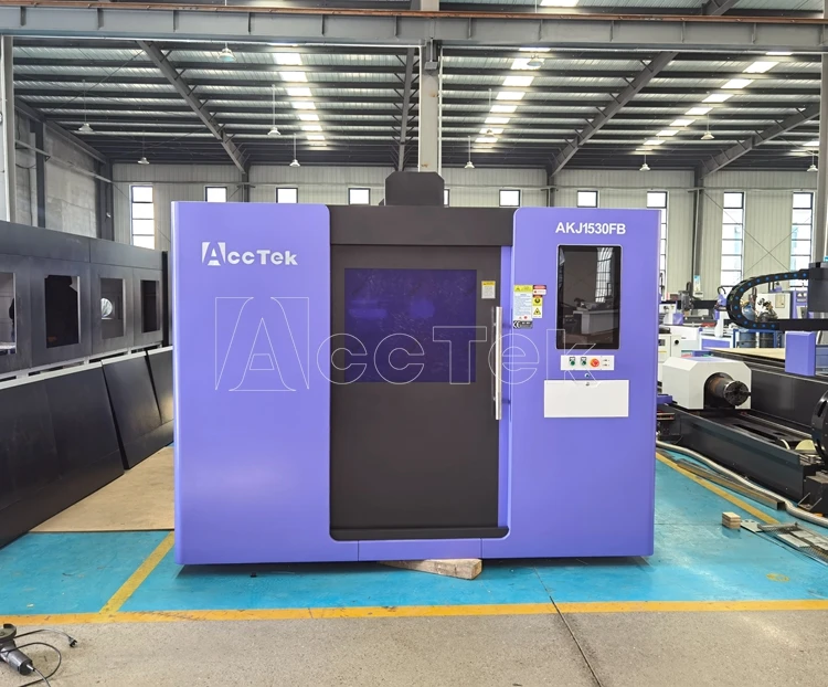 Safety Cover Laser Metal Sheet Cutter AKJ1530F Fiber Laser Cutting Machine for Aluminum Steel Fully Closed