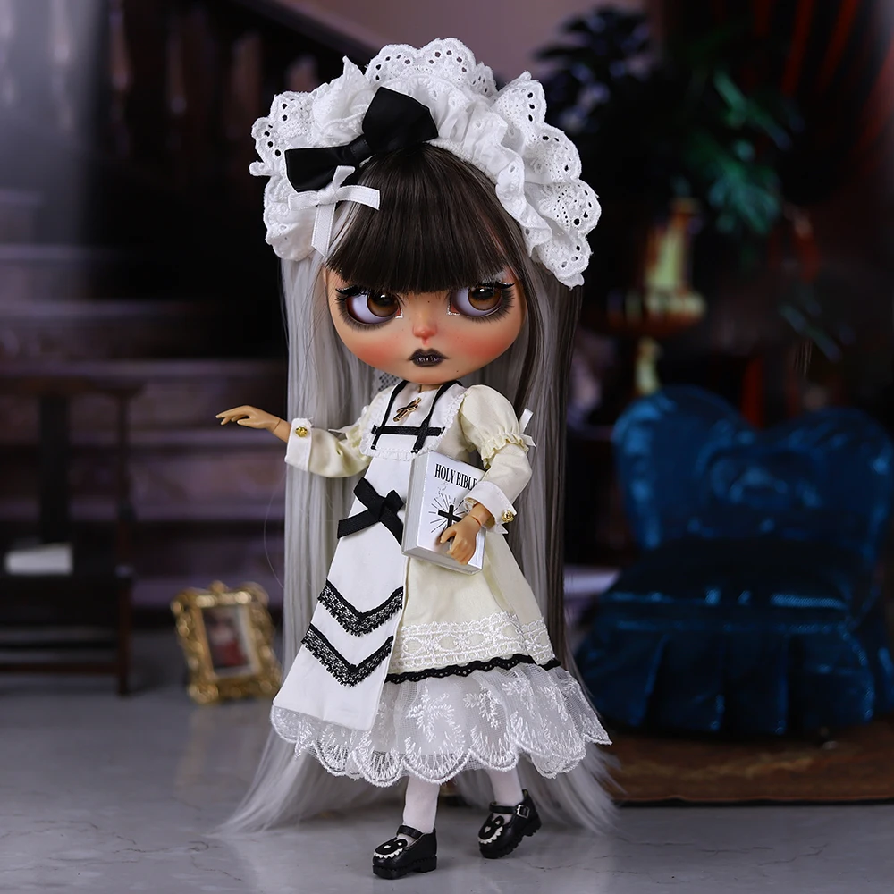 Dbs Blyth Doll Clot…