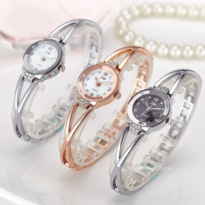 

New Trendy Women Bracelet Watch Mujer Relojes Small Dial Quartz Leisure Popular Wristwatch Hour Female Elegant Watches Reloj