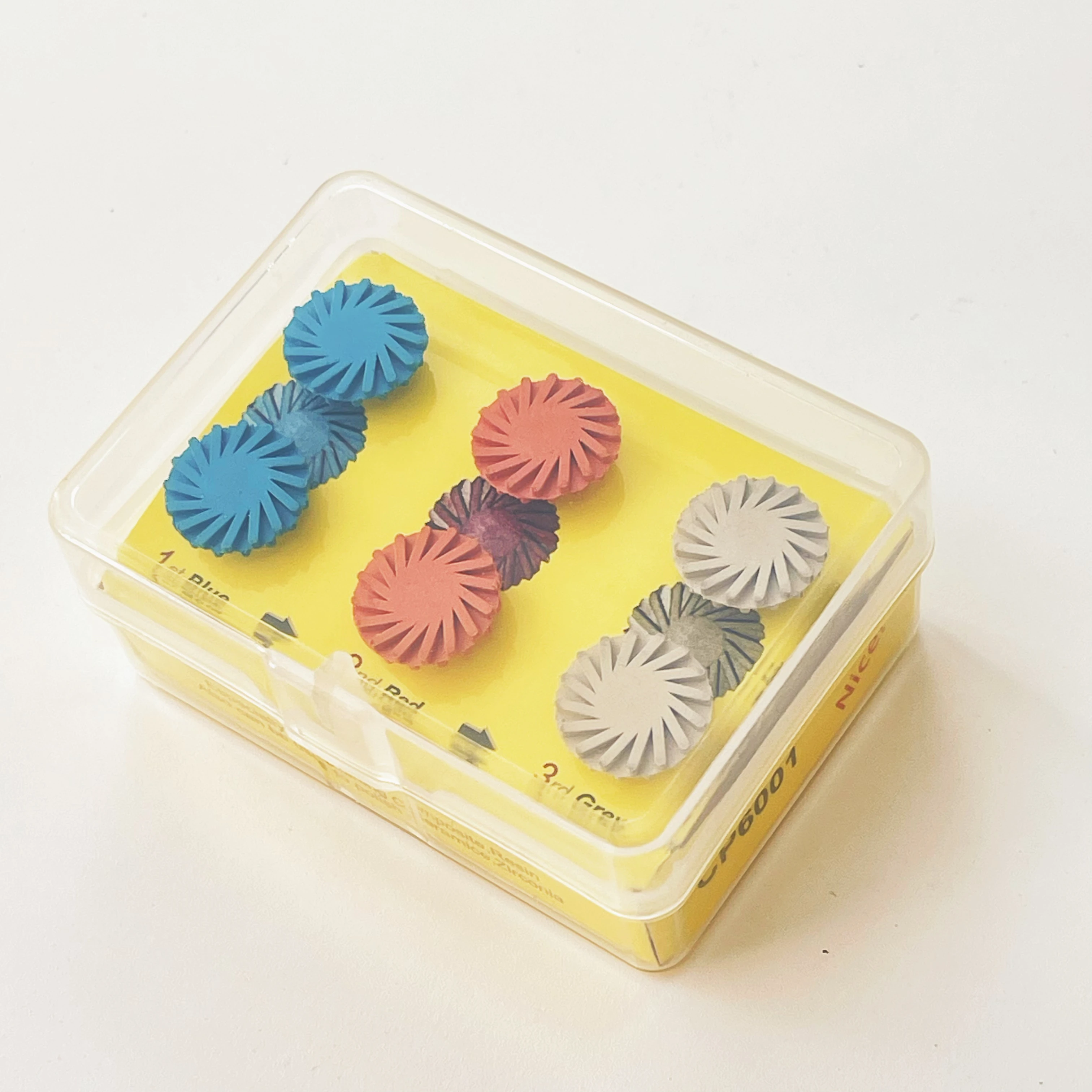 แผ่นขัดเรซินคอมโพสิต 6 ชิ้น, ล้อขัดยางขนาด 14 มม., ล้อไซโคลน 3 สีพร้อมก้านทอง, เส้นผ่านศูนย์กลางก้าน 2.35 มม., สำหรับโลหะอ่อน, ไม้, หิน, พีวีซี, หยก, กระเบื้องเซรามิก, หินอ่อน, พลาสติก, อาเกต, แก้ว, คริสตัล, โลหะที่ไม่ใช่เหล็ก