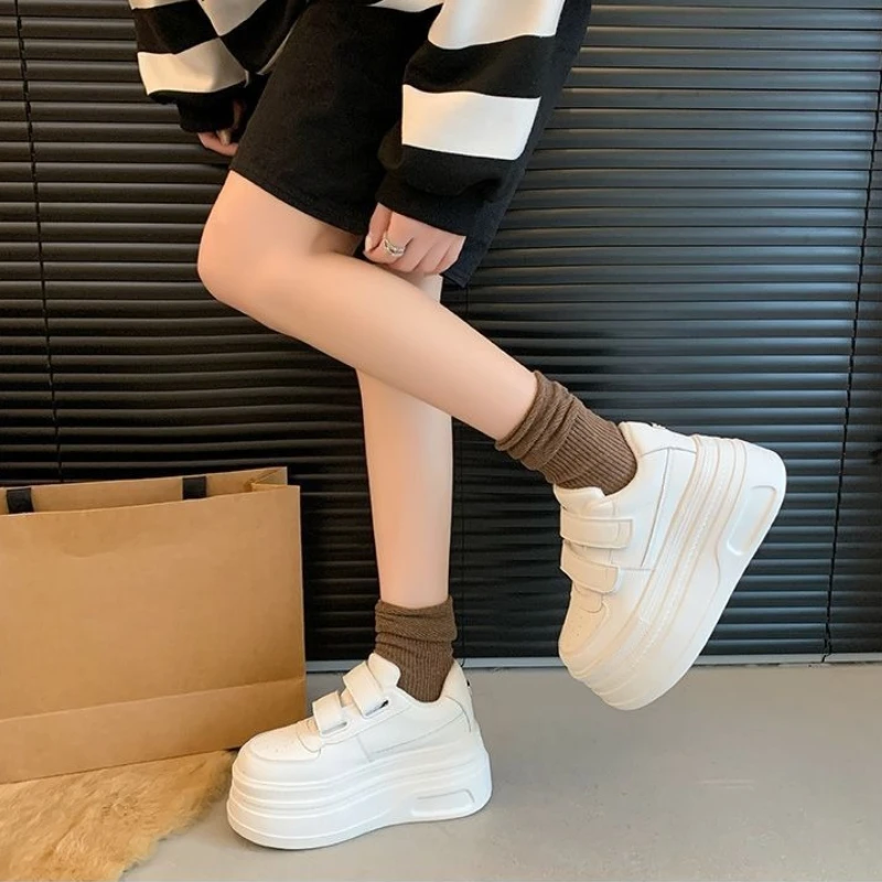 

Women's Velcro Thick Platform Sole White Sneakers Versatile Casual Sporty Shoes For Petite Height Boost