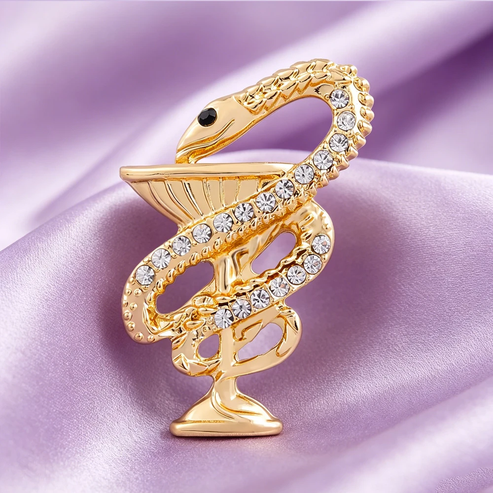 Elegant Medical Snake Brooch Crystal Inlaid Scepter Pins  Medical Symbol Tie Accessories Jewelry Gifts For Pharmacists