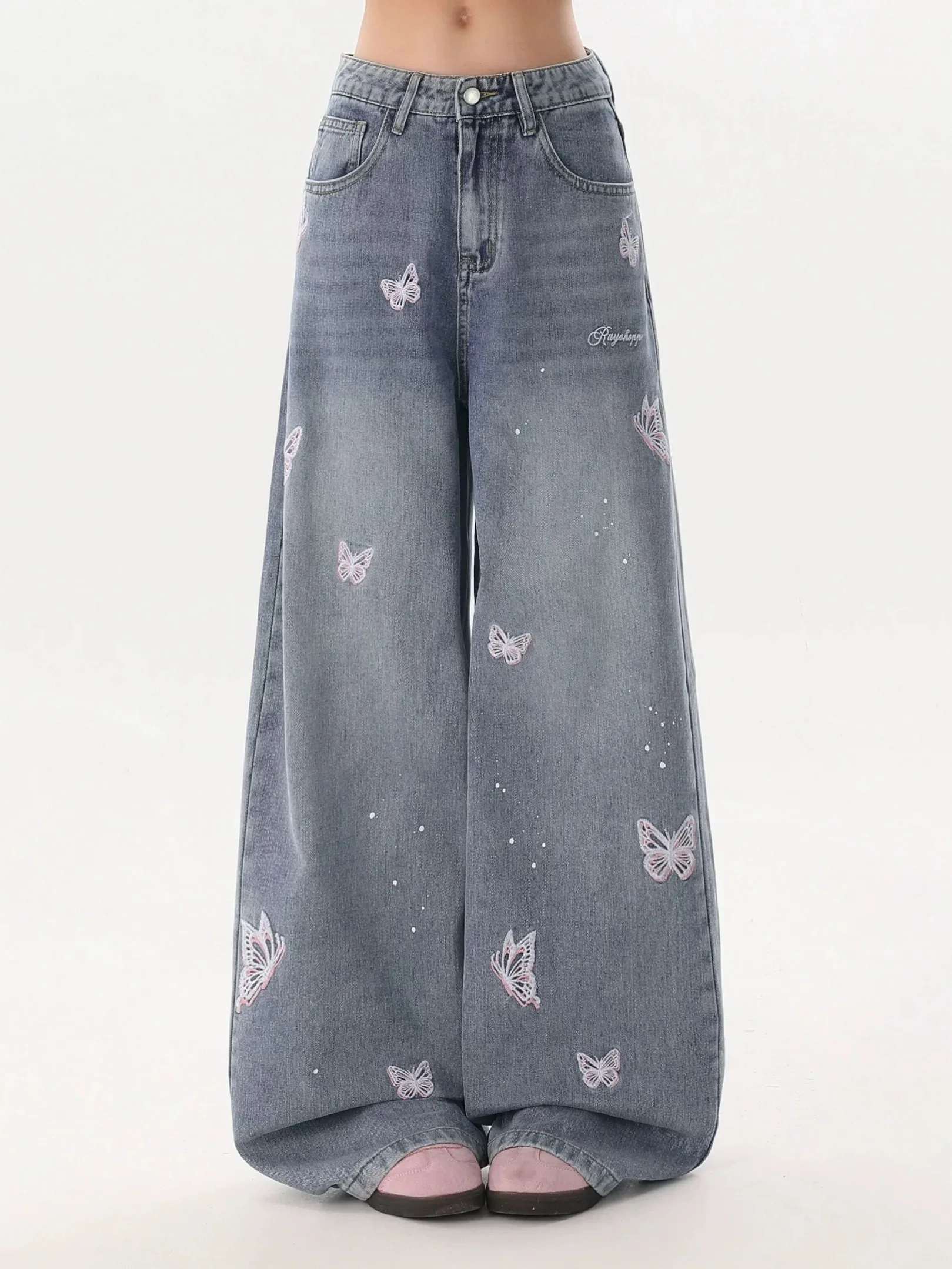 

American Retro Butterfly Embroidered Women Jeans Loose Loose Slim Y2K Woman Jeans Simple Basic Fashion Straight Leg Pants Female