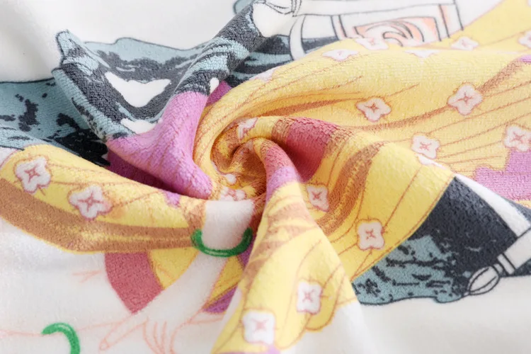 منشفة من الألياف الدقيقة لشخصية الرسوم المتحركة بتصميم حساس للحرارة - منشفة حمام سميكة للغاية وسريعة الجفاف، هدية مثالية لمحبي التنكرية