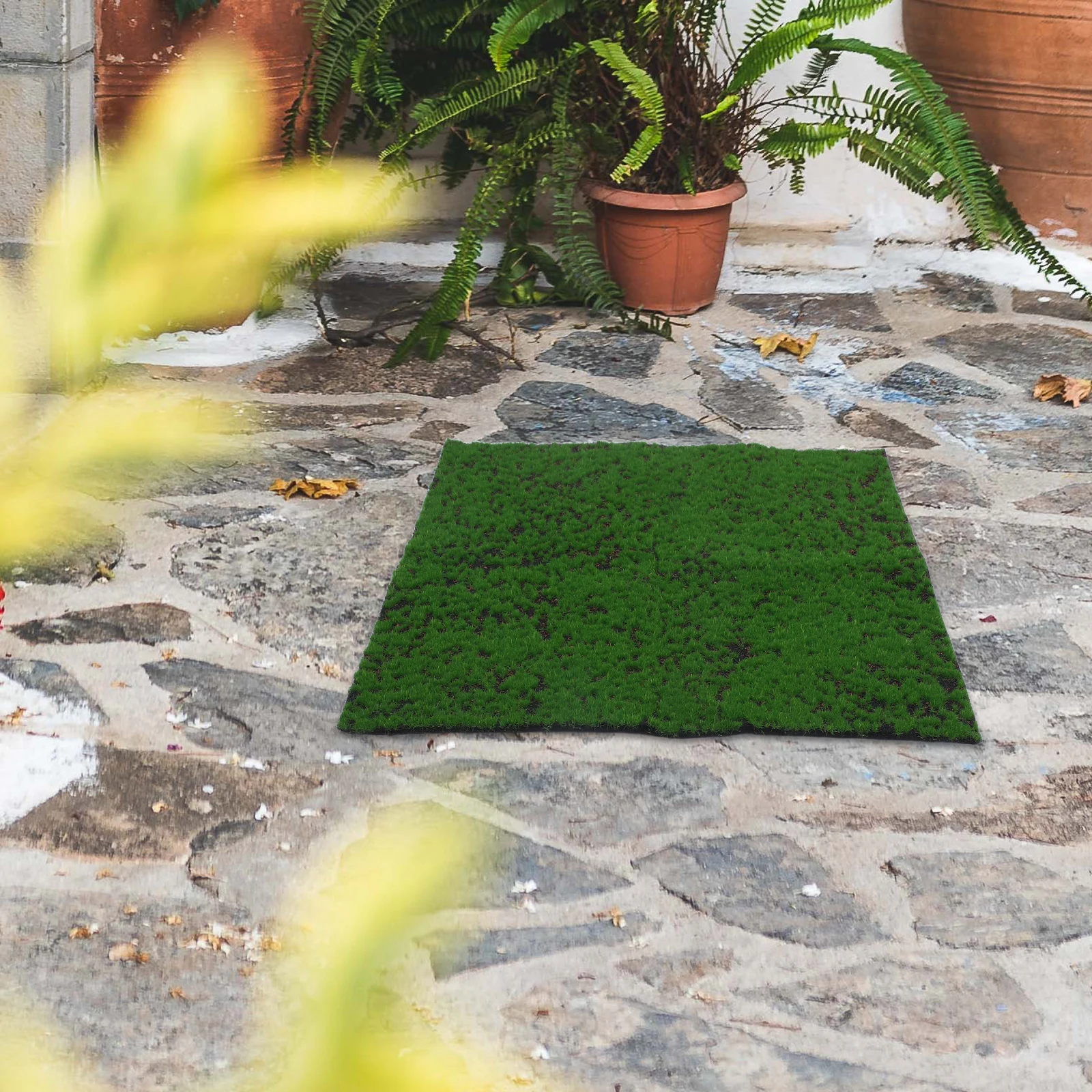 

Artificial Turf Carpet Realistic Faux Moss Grass Mat for Decor Landscape Garden Bedroom Room