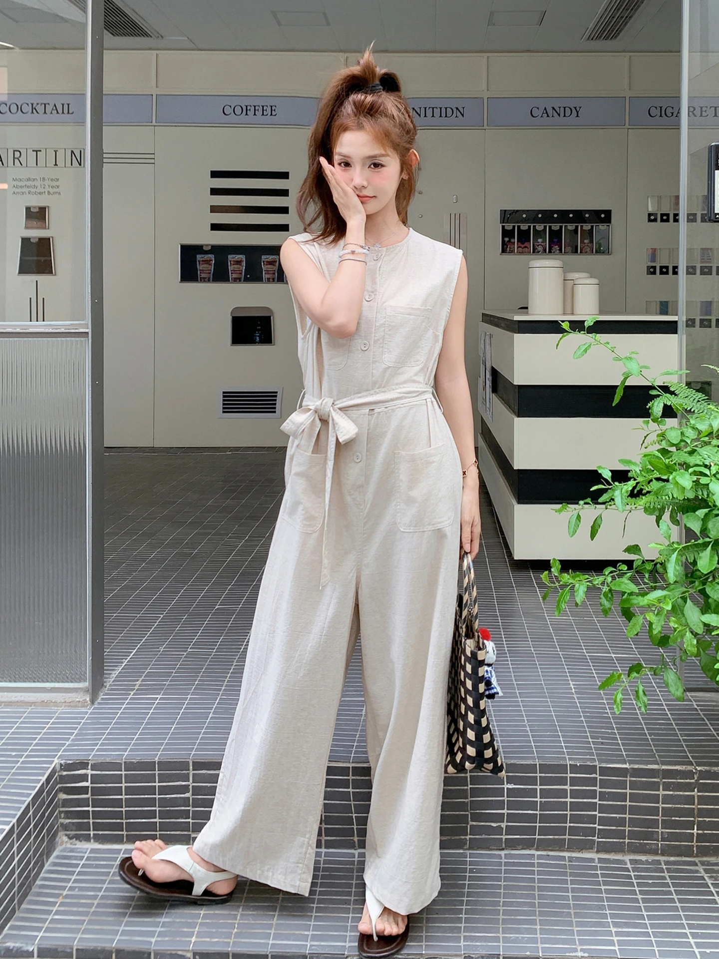 Mono de una pieza color beige para mujer, nuevo estilo de verano, holgado, de trabajo, sin mangas, de cintura alta, estilo coreano, de pierna recta.