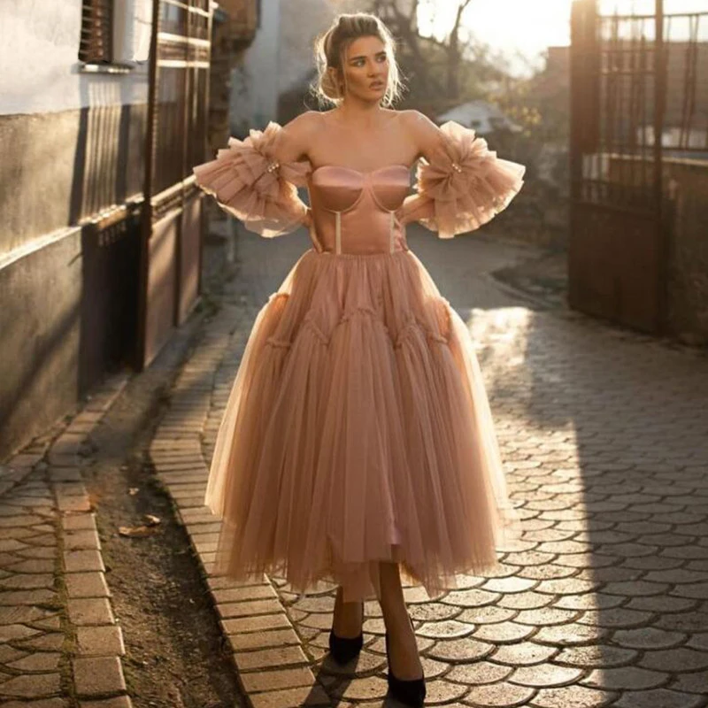 

Dusty Pink Prom Dress 2022 Sweetheart Ruffles Tea Length Celebrity Wedding Party Dress for Graduation vestidos de fiesta