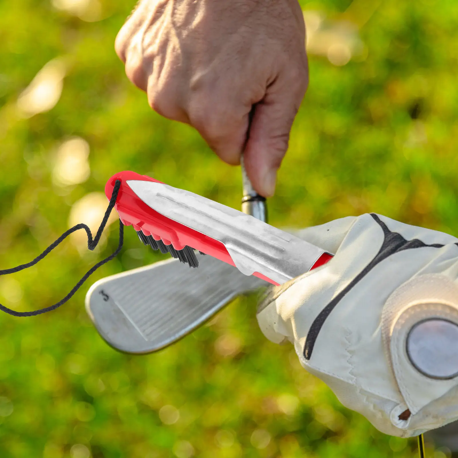 

Щетка для чистки головок клюшек для гольфа, 1 шт., износостойкая конструкция, многофункциональная щетка для ухода за мячами и клюшками для гольфа