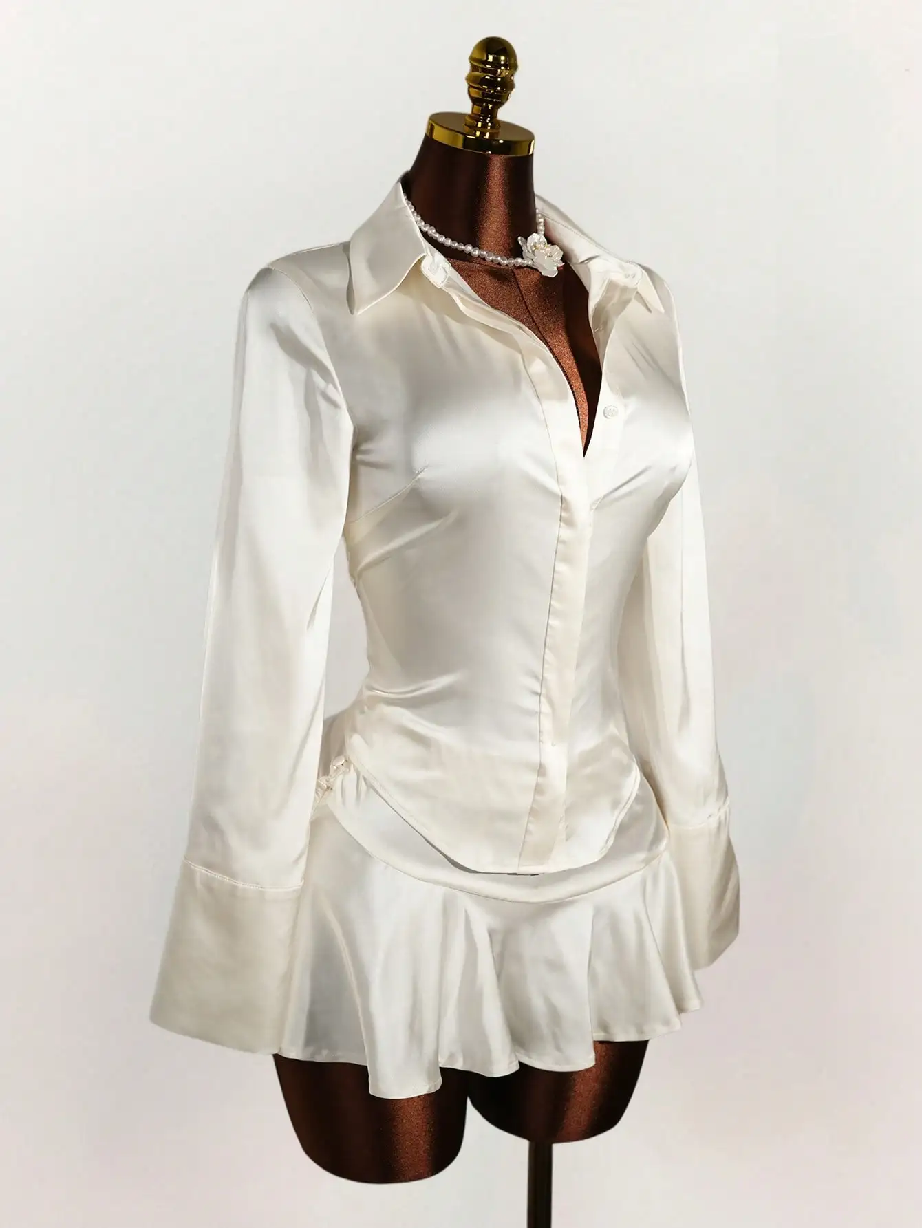 

Elegant White Satin Long Sleeve Mini Skirt Set for Women, Formal Evening Wear