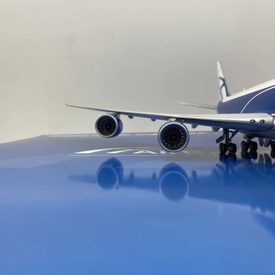 Diecast 1/200 Russian Air Bridge Cargo Aviation B747-8F Simulation Alloy Aircraft Engine Room Large Decoration Gift