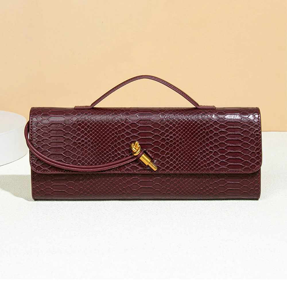 

Burgundy Envelope Bag for Women Alligator Print Flap Pillow Bags Female Party New Handbag Wine Red Lady Commuting Crossbody Pack