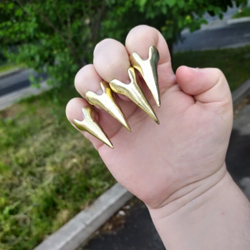 10 Pcs/Lot Halloween Hot Retro Punk Talon Nail Finger Claw Cool Rock Gothic Spike Rings Jewelry Party Cosplay Gift Men Women