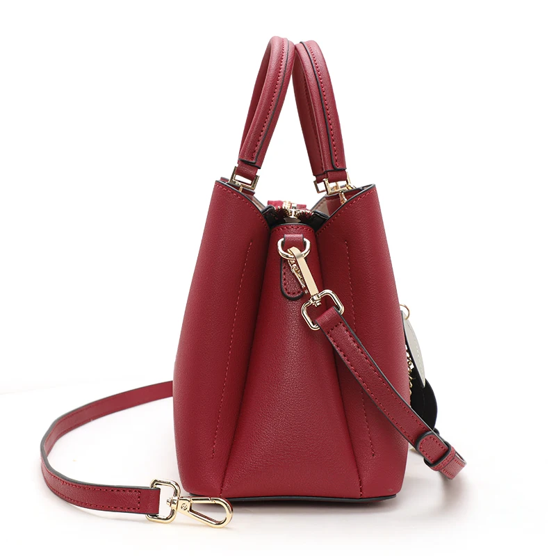 New high-end tassel women\'s handbag fashionable and versatile cowhide commuting bag