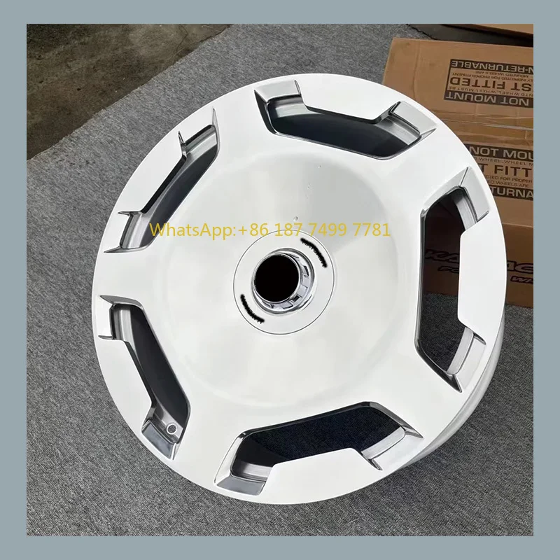 

Индивидуальный дизайн 18, 19, 20, 21, 22, 23, 24-дюймовые кованые ступицы колес с тонкой полировкой из кованого сплава для..