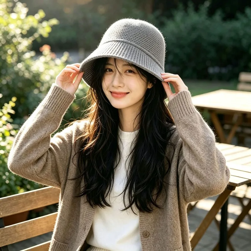 breathable sunshade basin hat shows a small face fashionable plain bucket hat Japanese simple knitted bucket hat women
