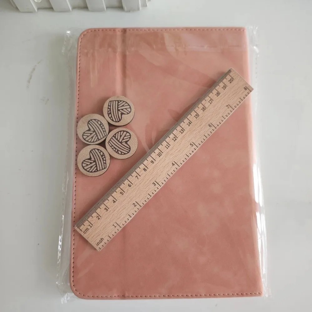 Foldable Crochet Chart Holder Magnetic Portable Knitting Pattern Holder with Ruler Heart Shaped Magnets Pattern Chart Stand